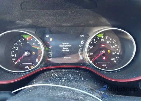 2018 Jeep Compass Trailhawk 4X4 из США, поврежденный, VIN 3C4NJDDB5JT210331